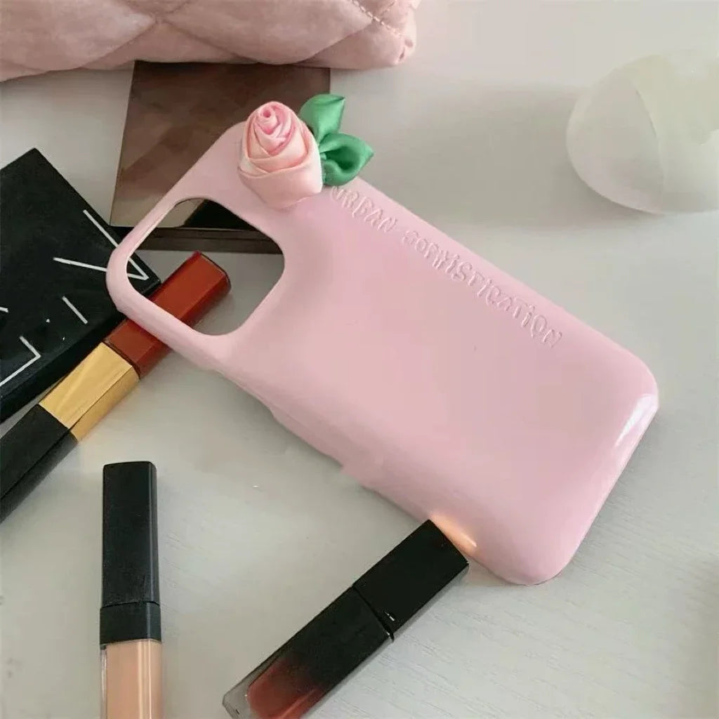 Cream powder three-dimensional flower tenderness is suitable for Apple iphone16promax Apple 15/14/12/13 mobile phone case