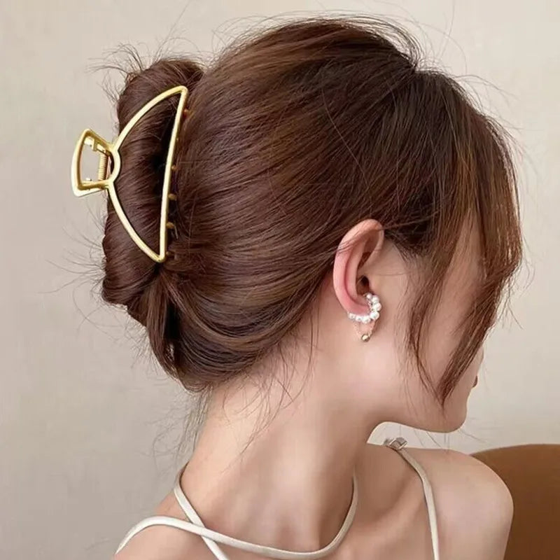 New Women Elegant Geometric Bow Hair Claws Vintage Simple Hair Clip Grab Large Metal Hairpins Barrettes Fashion Hair Accessories