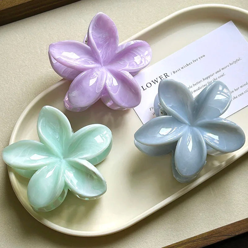 Sweet Flower Hair Claw Clips Hawaiian Flower Shark Hair Clamp Barrettes Headwear For Women Hair Accessories Beach Headwear Gifts