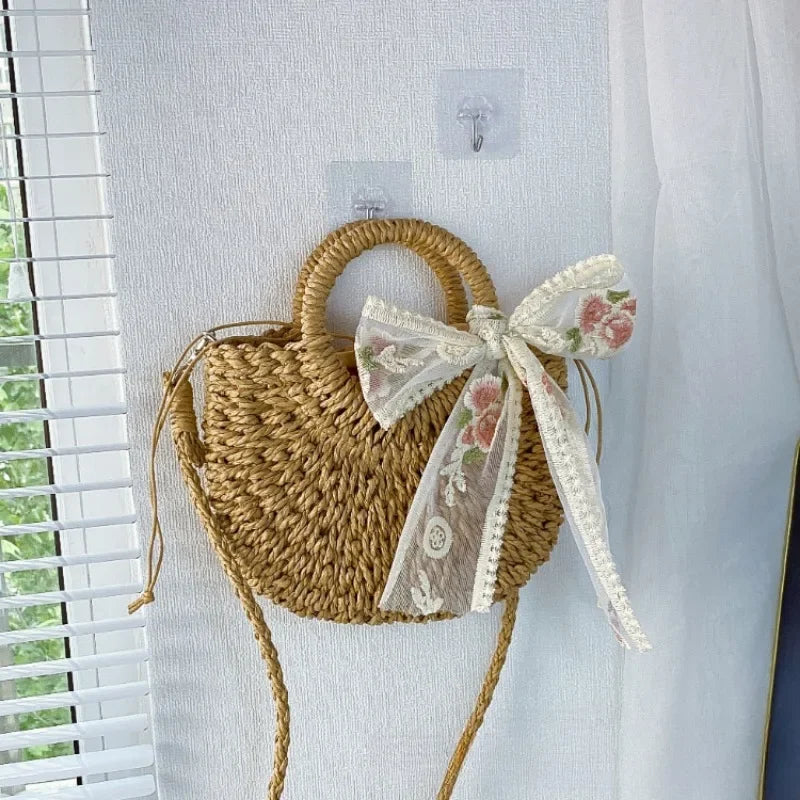 Straw Bag Women Hand-Woven Handbag Moon Shape Lace Bow Rattan Bag Big Capacity Drawstring Casual Beach Shoulder Crossbody Bag