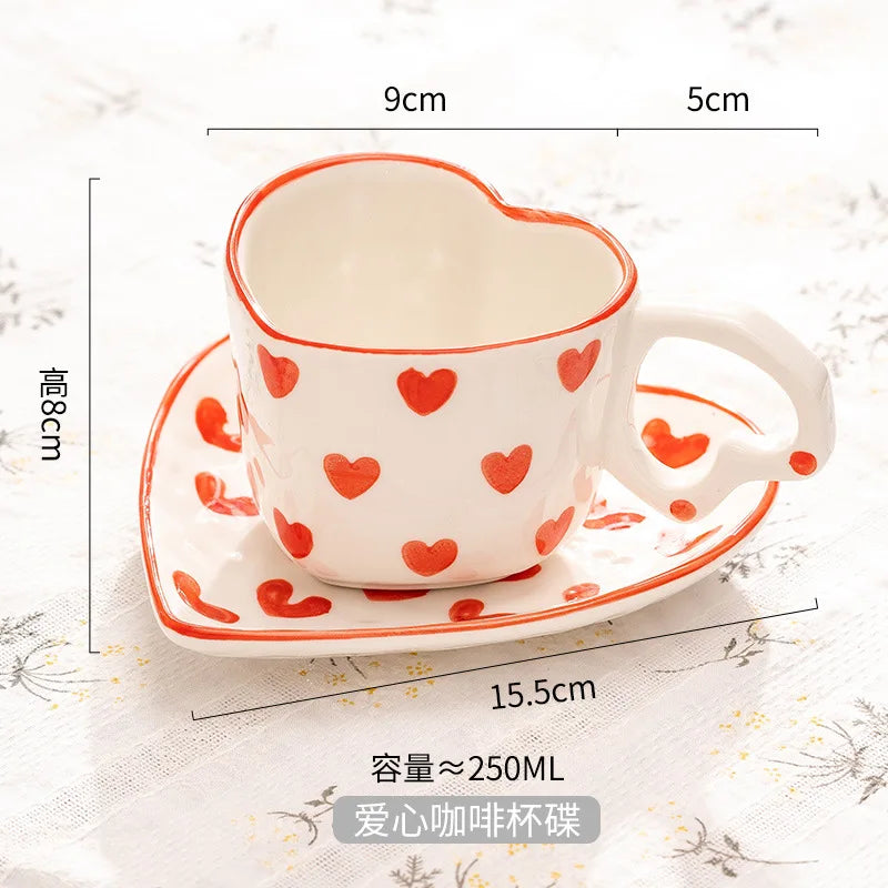 Tasse fantaisie peinte à la main de 250 ml avec poignée en forme de cœur, idéale pour l'eau et le lait, jolie tasse à café en céramique rose faite à la main