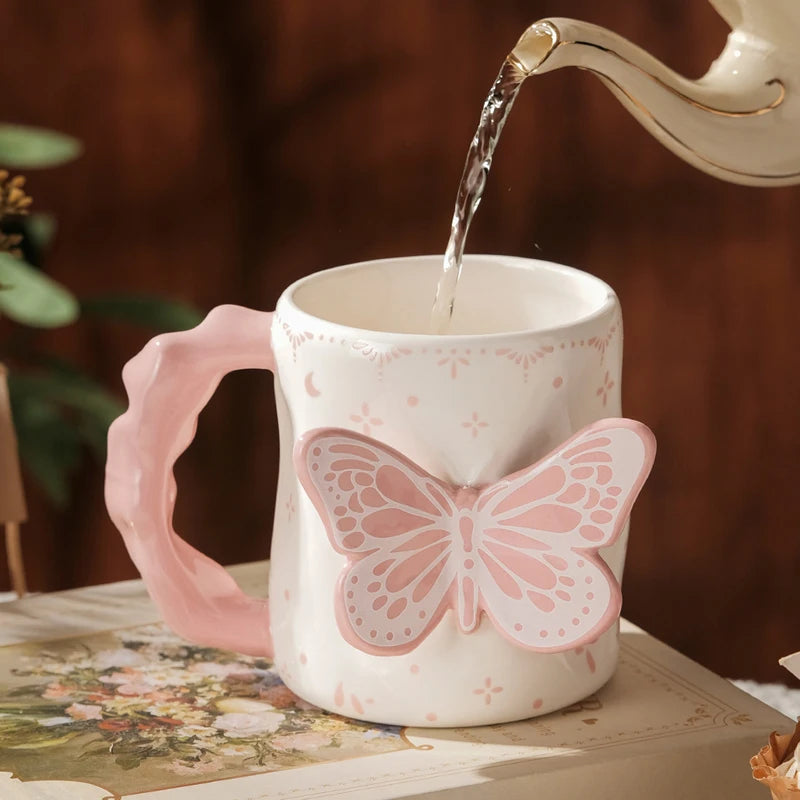 AhunderJiaz Tasse créative mignonne en forme de papillon rose, tasse en céramique mignonne pour couple, ensemble de tasses ménagères avec coffret cadeau, tasses à café