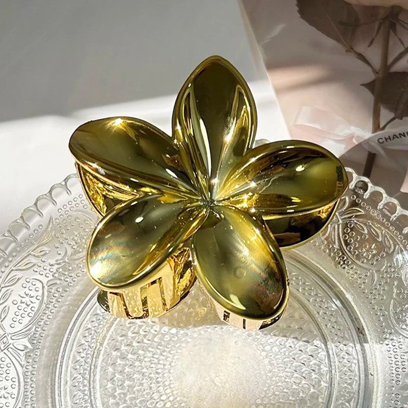 Fashion Flower Hair Clips For Women Bohemia Large Hair Claw Clamp Hairpins Barrettes Girls Beach Hair Accessories Headwear Gifts