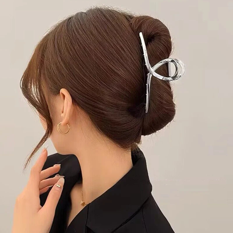 New Women Elegant Geometric Bow Hair Claws Vintage Simple Hair Clip Grab Large Metal Hairpins Barrettes Fashion Hair Accessories