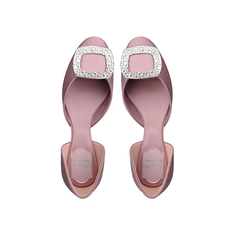 Été 2024 Nouvelle Mode Femmes Soie Tête Ronde Carré Diamant Brillant Bouche Peu Profonde Creuse Voyage Vacances Plat Simple Chaussures