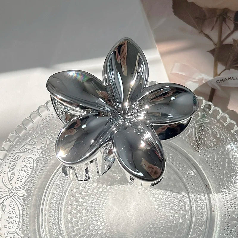 Fashion Flower Hair Clips For Women Bohemia Large Hair Claw Clamp Hairpins Barrettes Girls Beach Hair Accessories Headwear Gifts