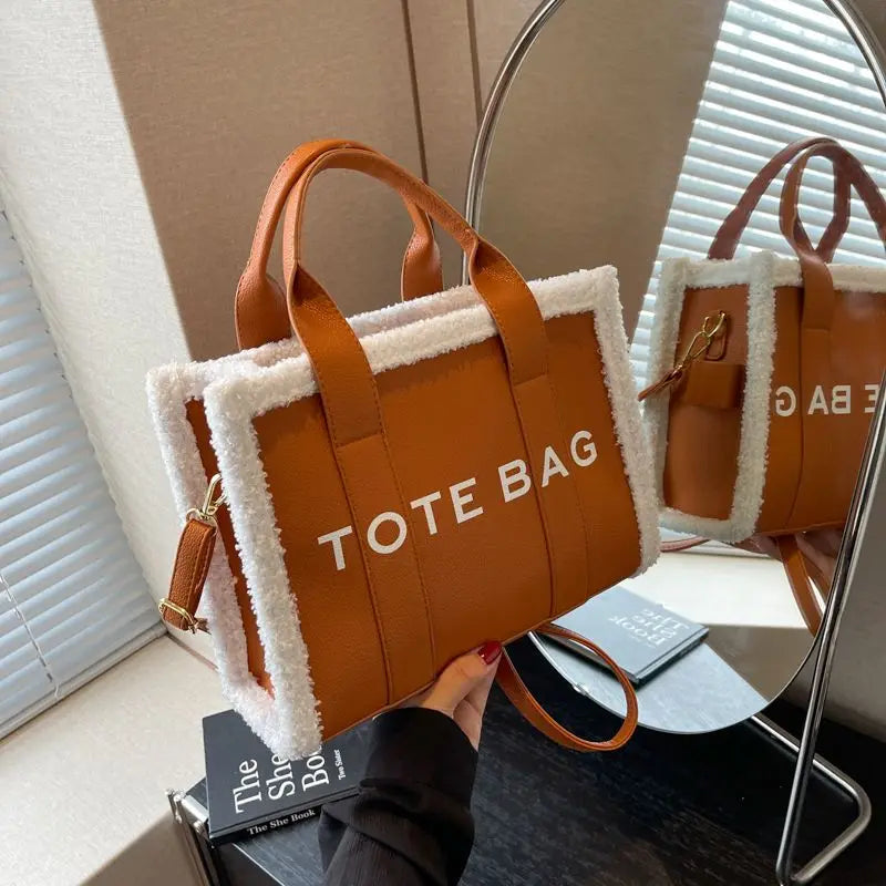 Prophanie ElleTote