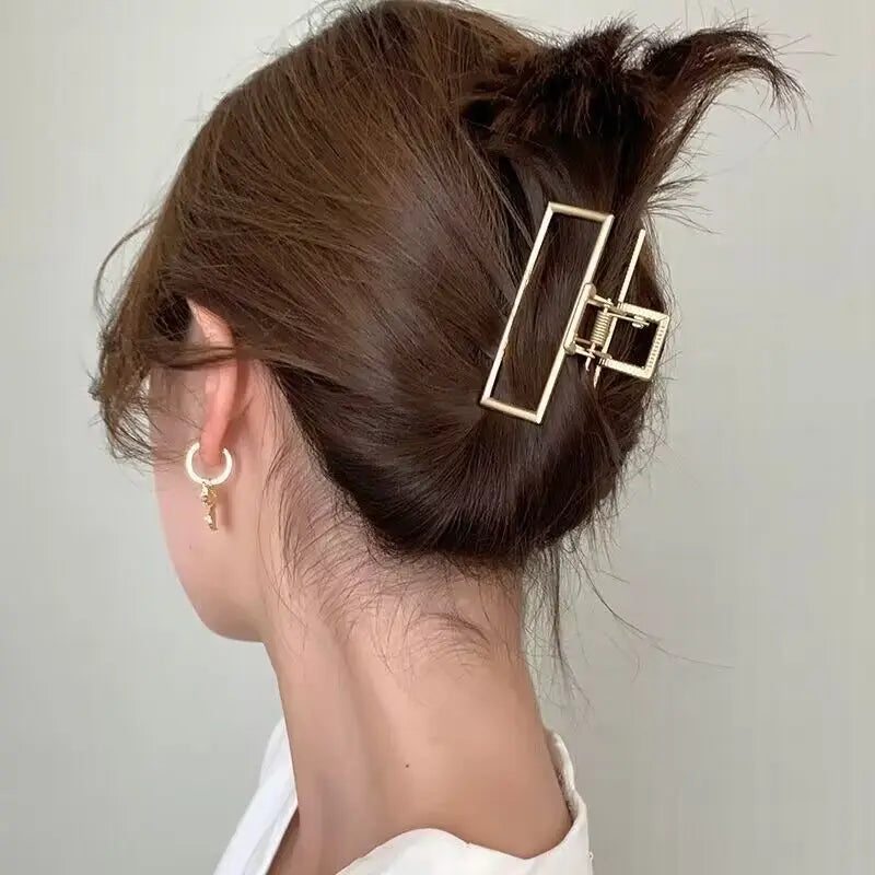 New Women Elegant Geometric Bow Hair Claws Vintage Simple Hair Clip Grab Large Metal Hairpins Barrettes Fashion Hair Accessories