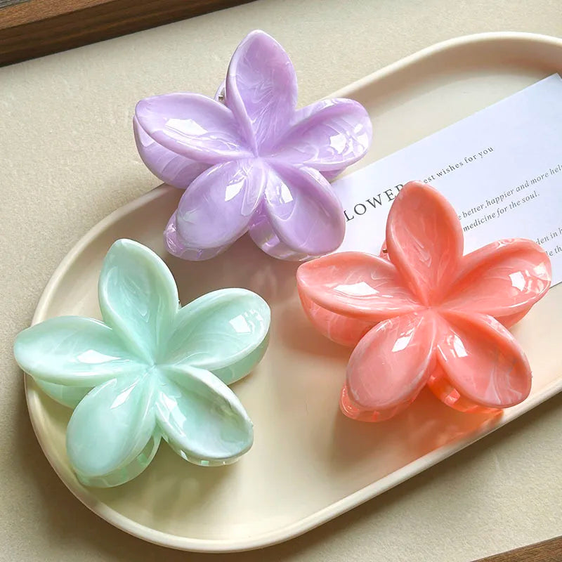 Sweet Flower Hair Claw Clips Hawaiian Flower Shark Hair Clamp Barrettes Headwear For Women Hair Accessories Beach Headwear Gifts